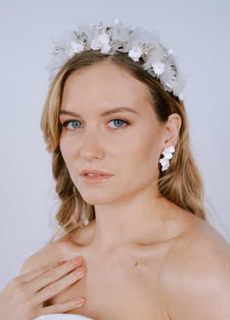 Couronne coiffure mariage "Flore" avec fleurs porcelaine... 2