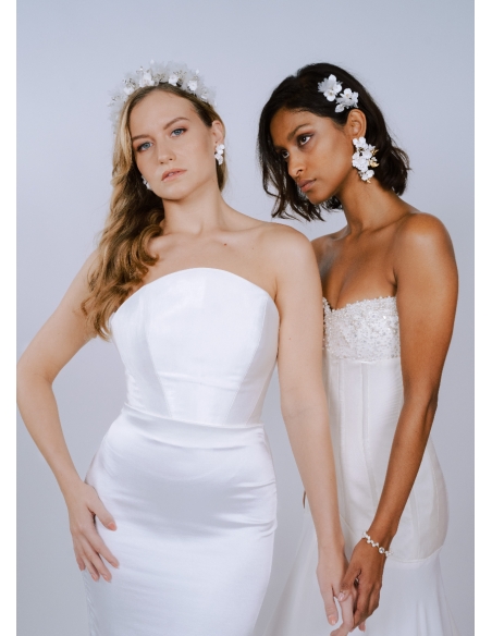 Boucles d'oreilles mariée "Giovana" avec fleurs esprit Bridgerton