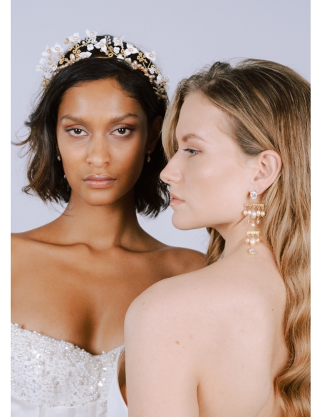 Boucles d'oreilles pendantes "Aurore" avec cascade de perles d'eau douce