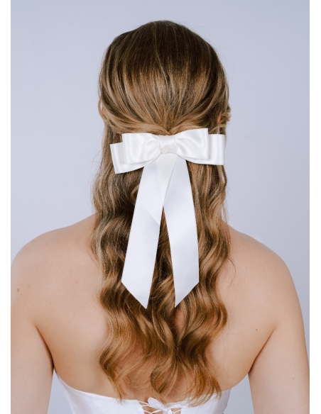 Barrette cheveux "Valentine" avec noeud en satin
