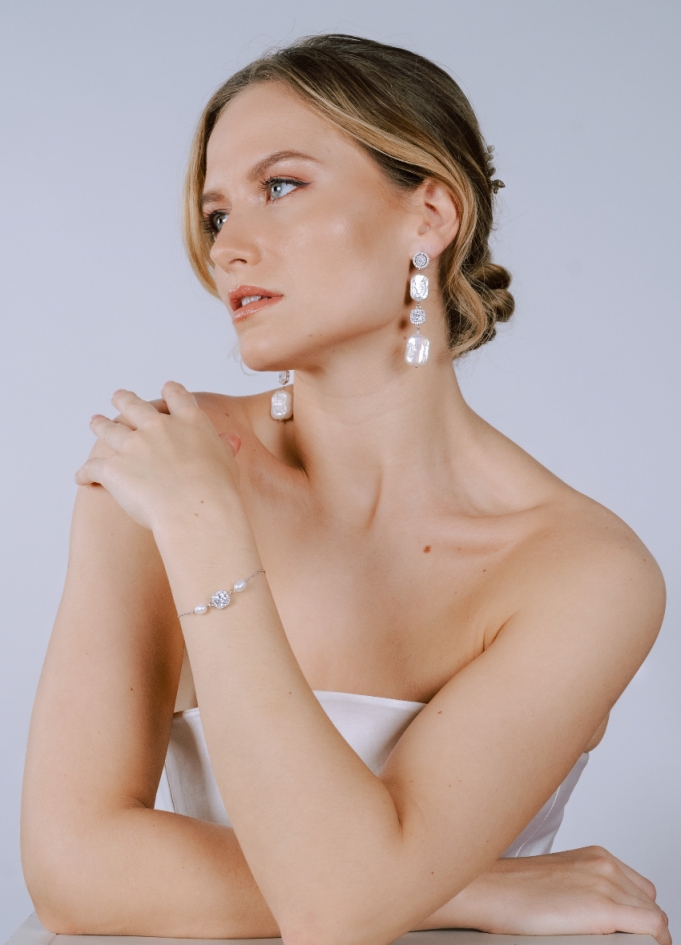 Boucles d'oreilles "Lya" moderne et chic Boucles d'oreilles "Lya" moderne et chic