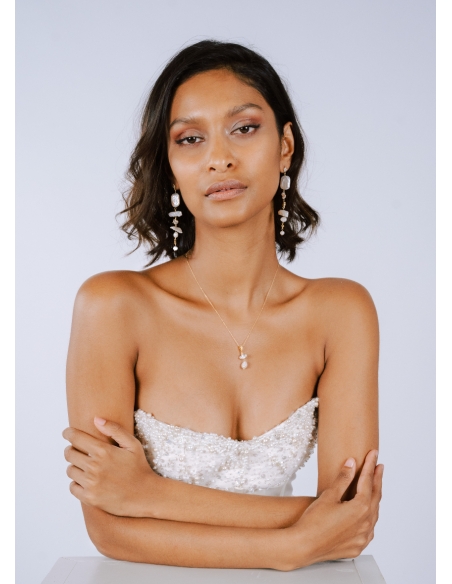 Boucles d'oreilles pendantes "Aïda" avec perles d'eau douce