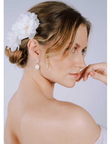 Boucles d'oreilles "Maïa" avec perles d'eau douce et strass