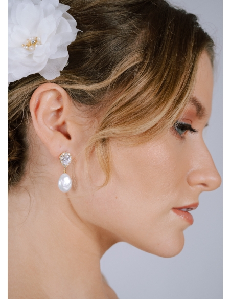 Boucles d'oreilles "Maïa" avec perles d'eau douce et strass