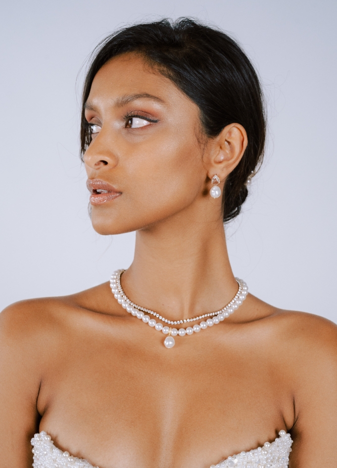 "Gina" Collier de perles nacrées avec...