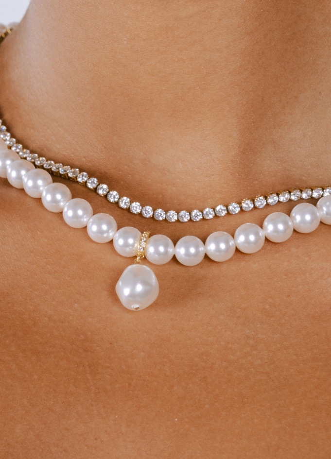 "Gina" Collier de perles nacrées avec...