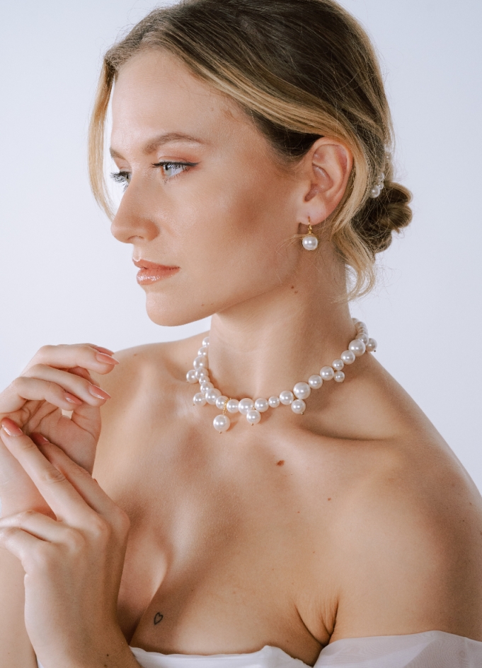 "Maria" Collier de perles nacrées...