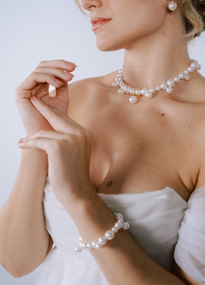 "Maria" Collier de perles nacrées...