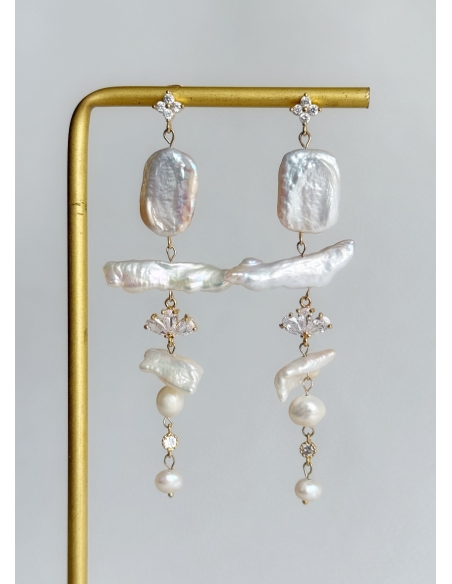 Boucles d'oreilles pendantes "Aïda" avec perles d'eau douce