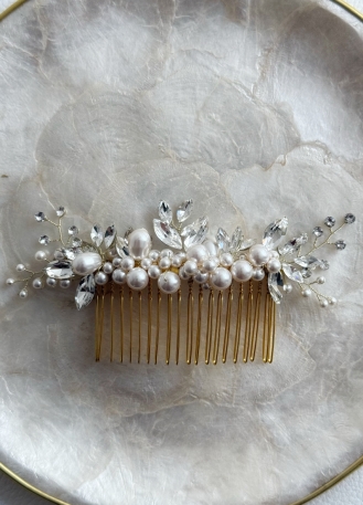 Peigne de mariée "Ellie" avec perles nacrées et cristaux 2