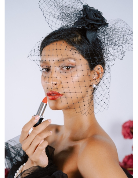 Voilette mariée ou soirée "Camilla" noire avec fleurs de soie