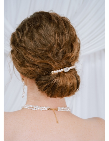 Barrette cheveux mariée "Isaure" avec perles d'eau douce et cristaux