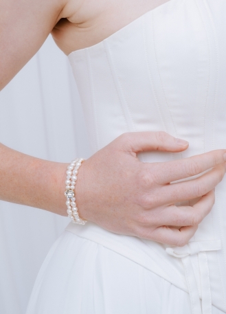 Bracelet mariage "Isaure" avec perles d'eau douce et...