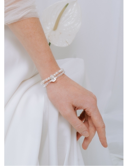 Bracelet mariage "Alicia" avec perles nacrées et serti en cristal
