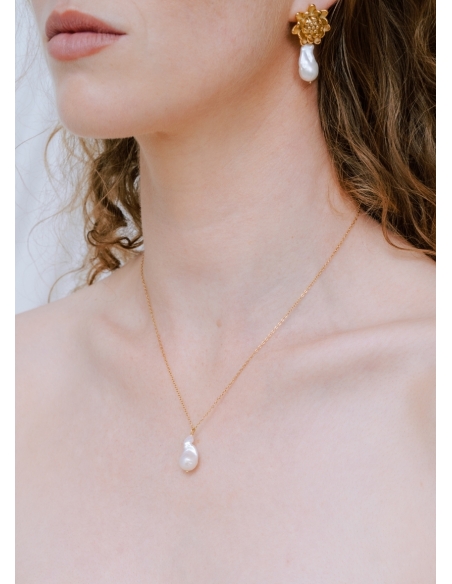 "Leopoldine" collier de mariée avec pendentif perle eau douce baroque