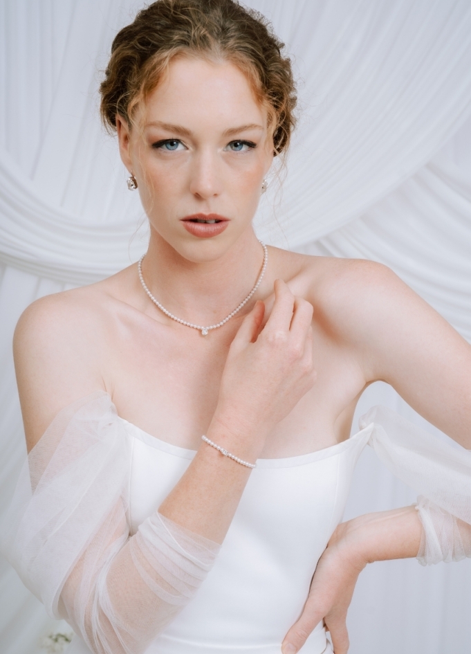 "Mathilde" Collier en perles d'eau...