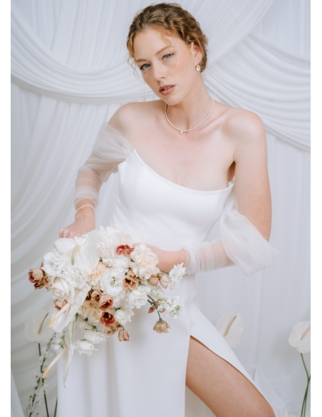 "Mathilde" Collier en perles d'eau douce avec petit pendentif rétro