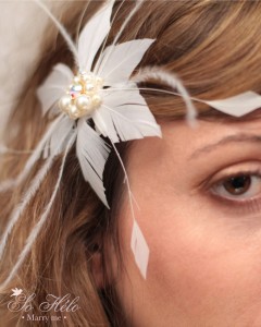 accessoire cheveux rétro constellation avec plumes perles et cristaux